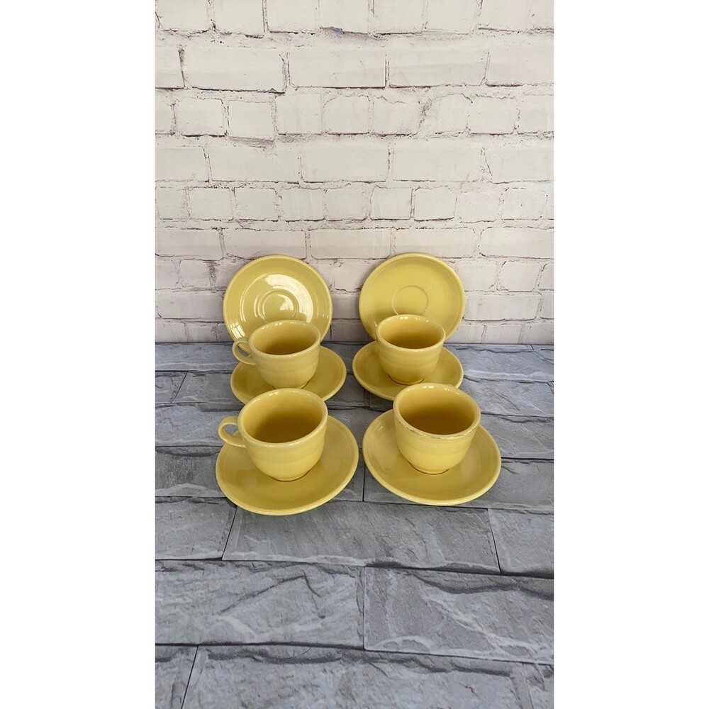 Fiesta vintage tea cups set
